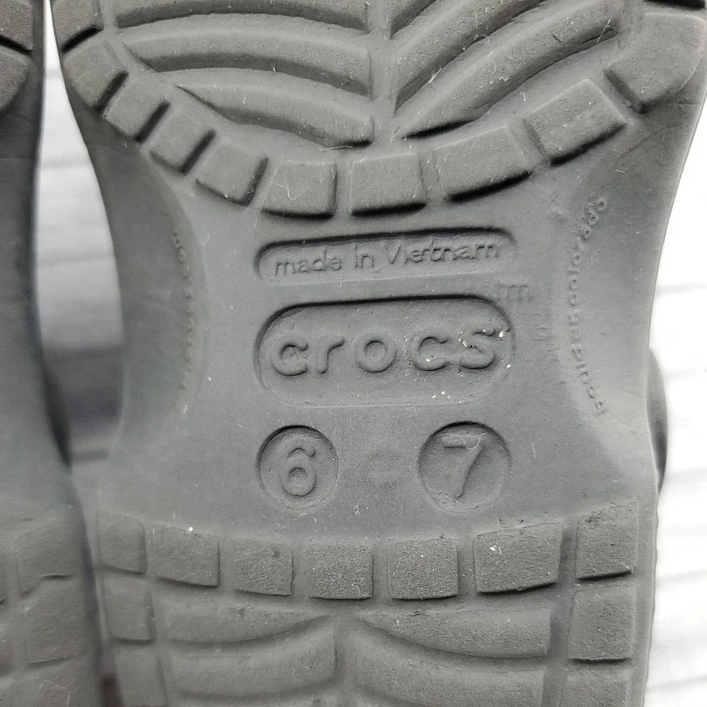 CROCS baya black